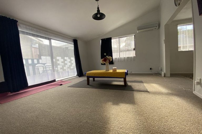 Photo of property in 16a Trafalgar Street, Johnsonville, Wellington, 6037