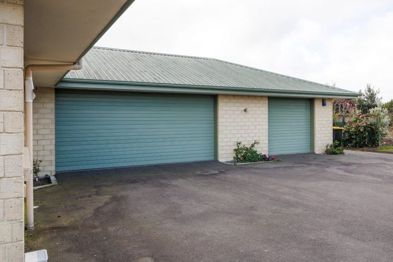 Photo of property in 4 Paradise Avenue, Feilding, 4775