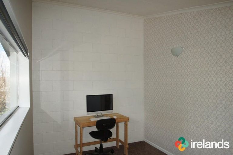 Photo of property in 2/24 Chilton Drive, Mairehau, Christchurch, 8052