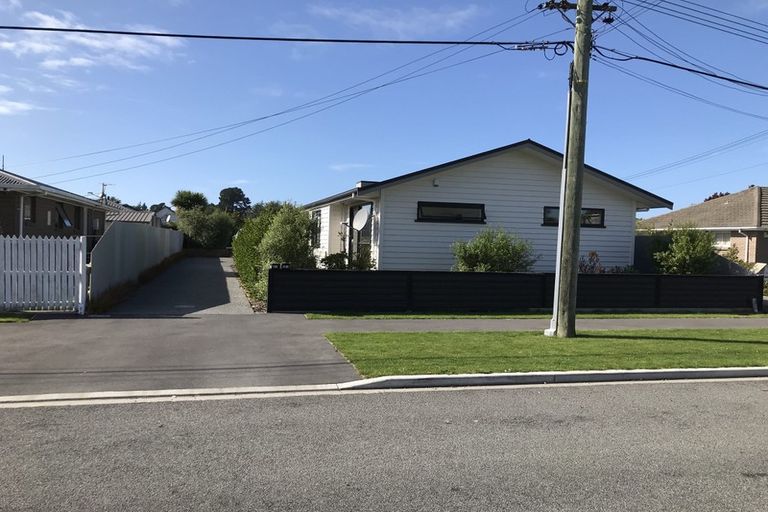 Photo of property in 2/69 Palmers Road, New Brighton, Christchurch, 8083