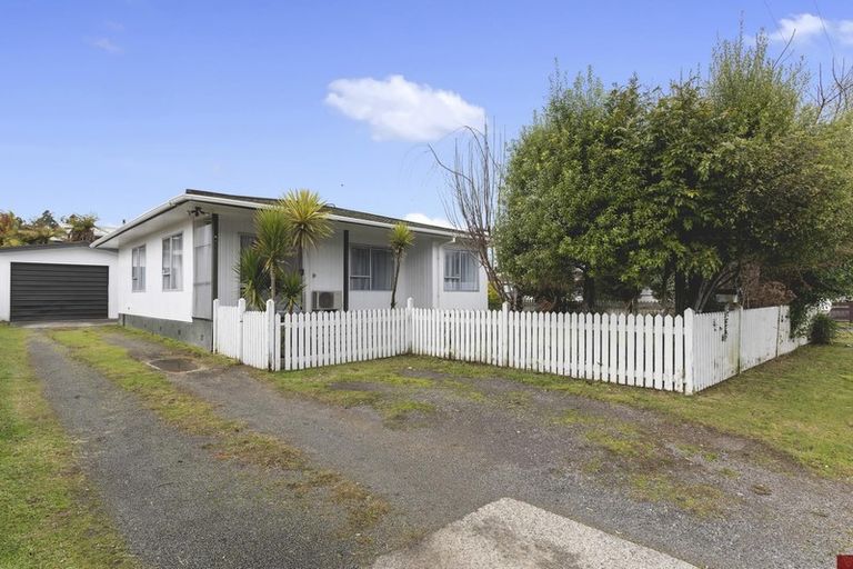 Photo of property in 6a Goldie Street, Pukehangi, Rotorua, 3015