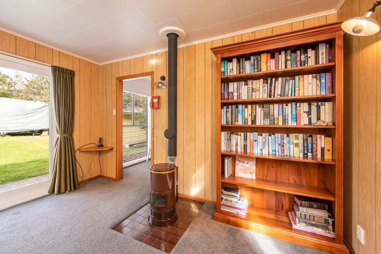 Photo of property in 23 Grange Park Avenue, Raumati South, Paraparaumu, 5032