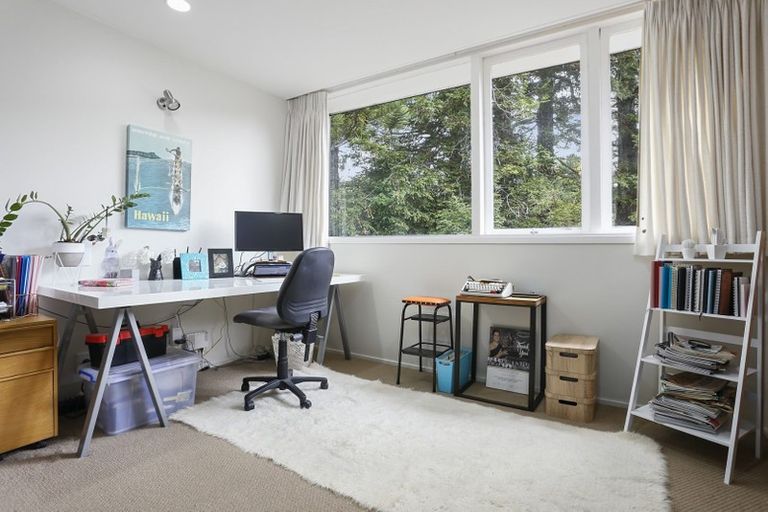 Photo of property in 10 Sandford Street, Campbells Bay, Auckland, 0630