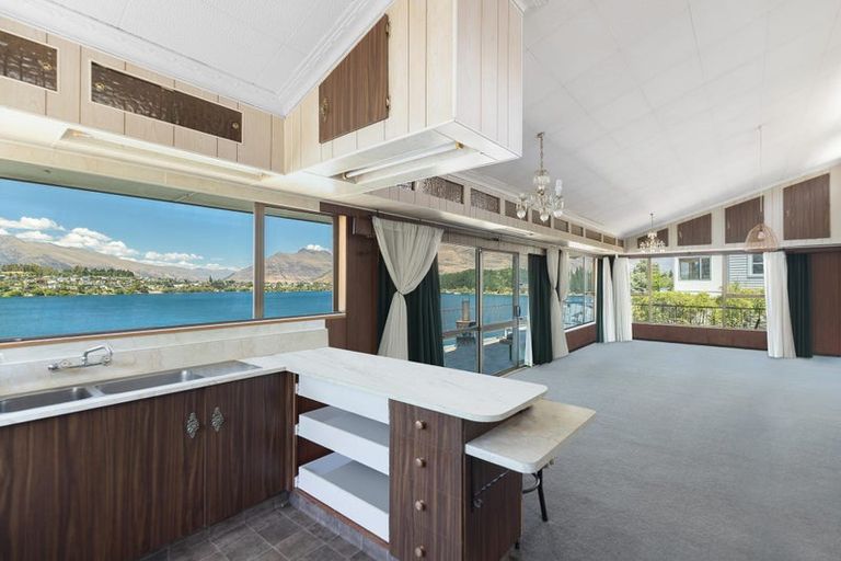 Photo of property in 247 Frankton Road, Queenstown, 9300