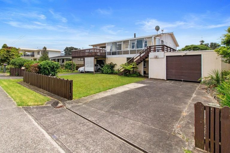Photo of property in 66 Manaia Road, Tairua, 3508