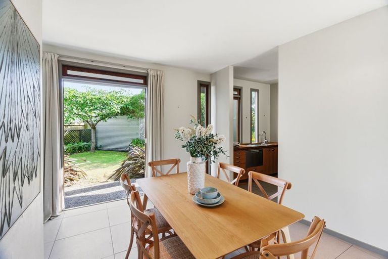 Photo of property in 51a Colenso Street, Sumner, Christchurch, 8081