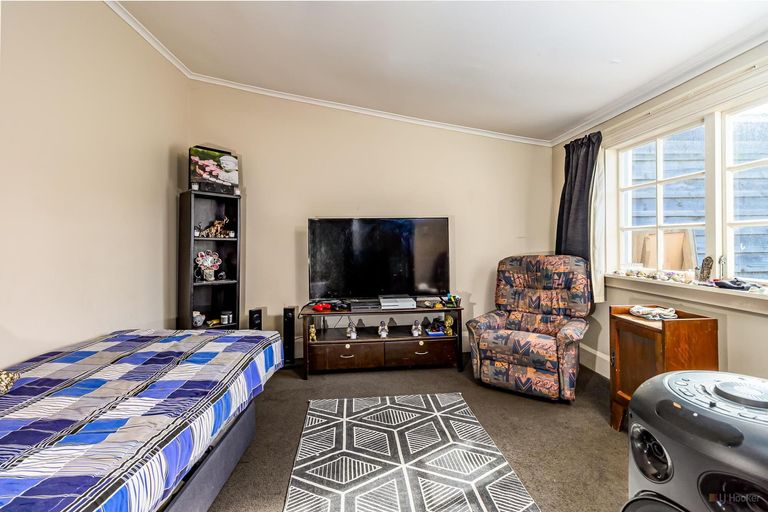 Photo of property in 22 Memorial Avenue, Parkside, Timaru, 7910