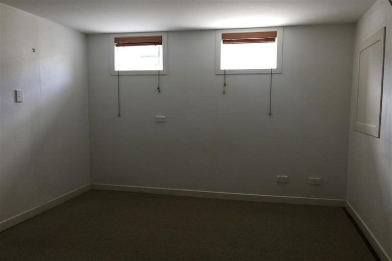 Photo of property in 2/14 Corunna Road, Milford, Auckland, 0620