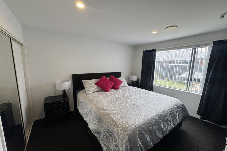 Photo of property in 41 Heathglen Avenue, Parklands, Christchurch, 8083