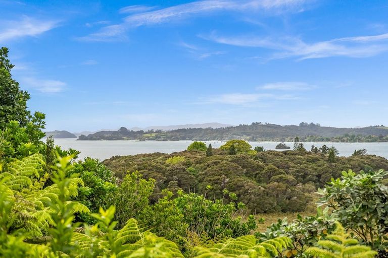 Photo of property in 183 Rangitane Road, Kerikeri, 0294