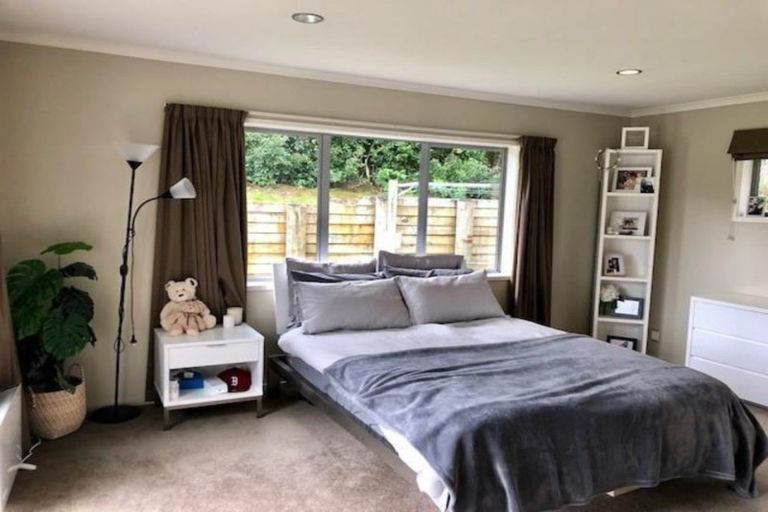 Photo of property in 4 Bilancia Place, Flat Bush, Auckland, 2016