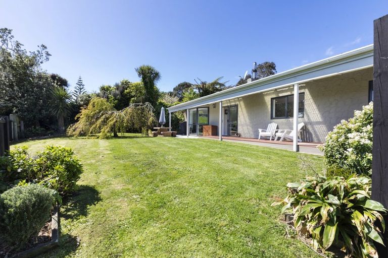 Photo of property in 30 Takarau Gorge Road, Ohariu, Wellington, 6037