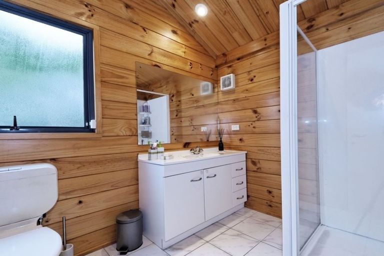 Photo of property in 44 Simpson Road, Ranui, Auckland, 0612