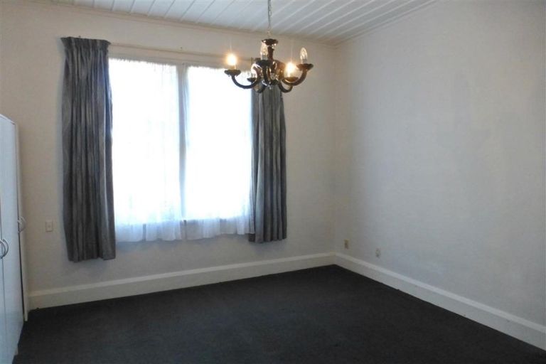 Photo of property in 15 Manning Place, Woolston, Christchurch, 8023