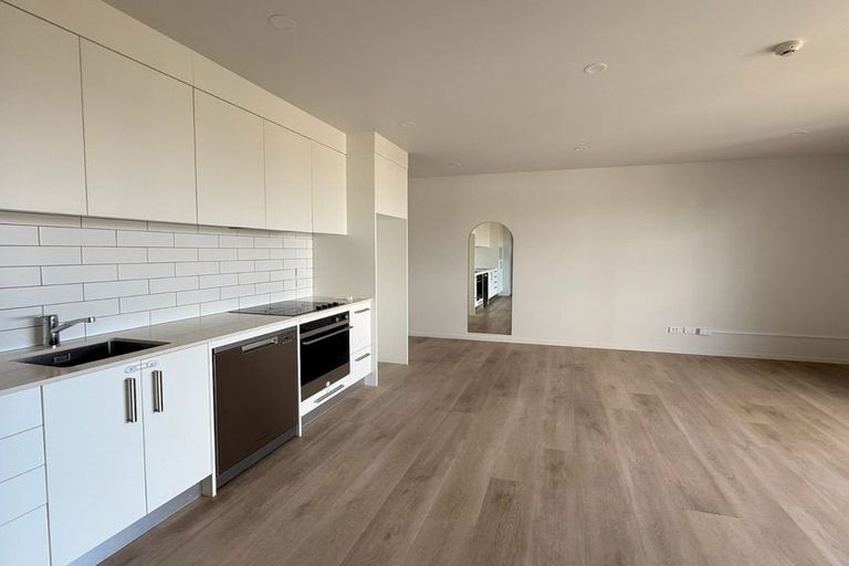 Photo of property in 204/25 Potter Avenue, Northcote, Auckland, 0627