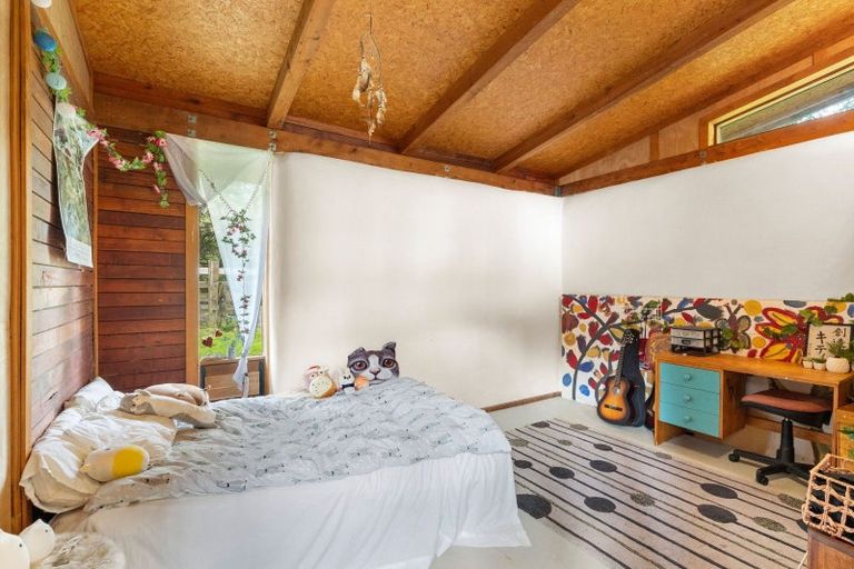 Photo of property in 302 North Manakau Road, Manakau, Levin, 5573