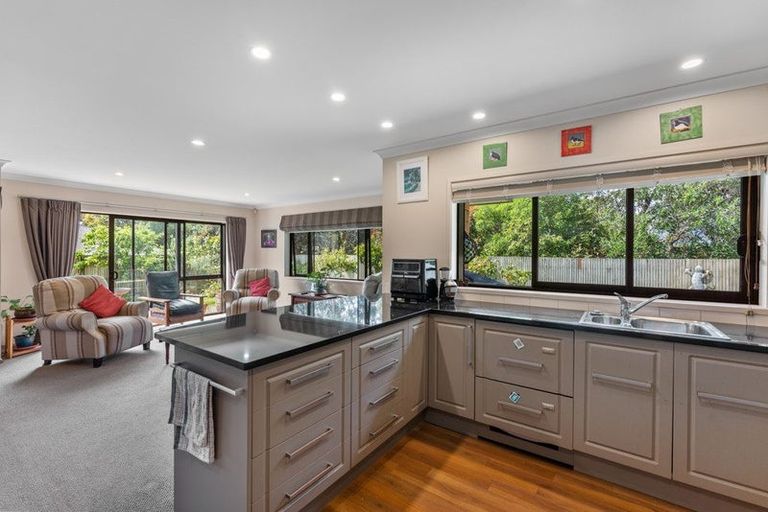 Photo of property in 15 Fairway Oaks Drive, Waikanae Beach, Waikanae, 5036