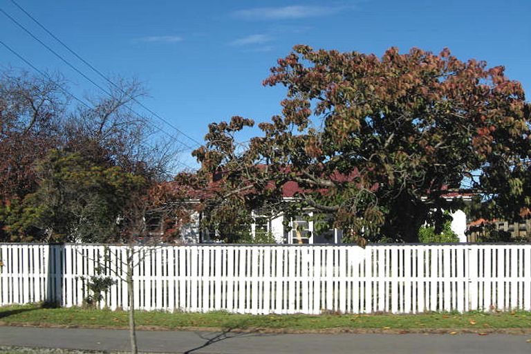 Photo of property in 4 Taylors Avenue, Bryndwr, Christchurch, 8052