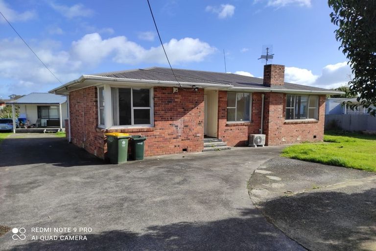 Photo of property in 130 Tennessee Avenue, Mangere East, Auckland, 2024