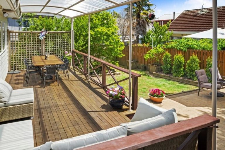 Photo of property in 2/67 Drake Street, Howick, Auckland, 2014