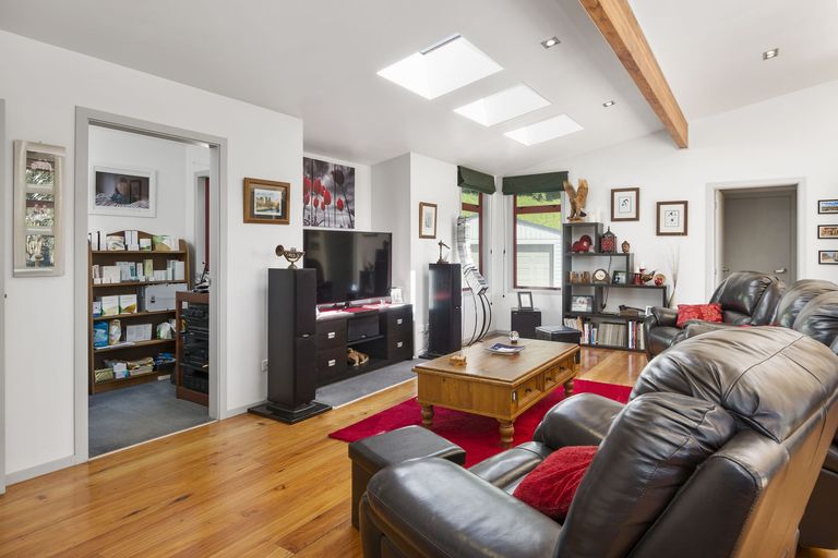 Photo of property in 15 Hampstead Court, Pyes Pa, Tauranga, 3112