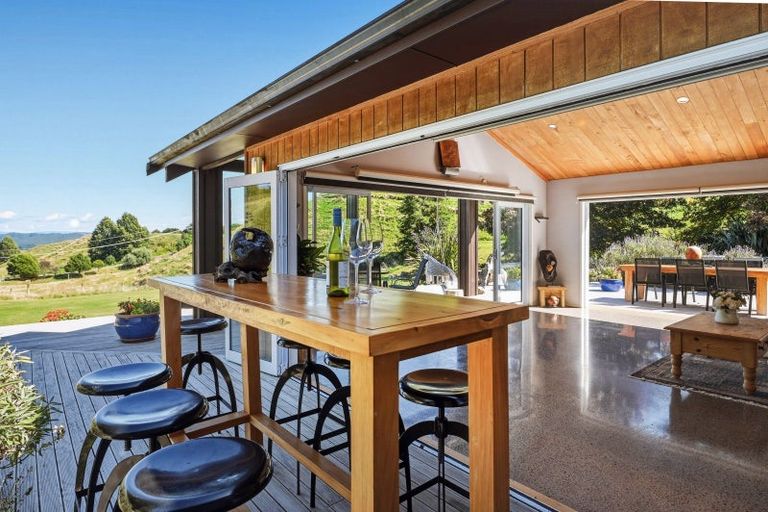 Photo of property in 34 Hepina Heights, Kinloch, Taupo, 3377