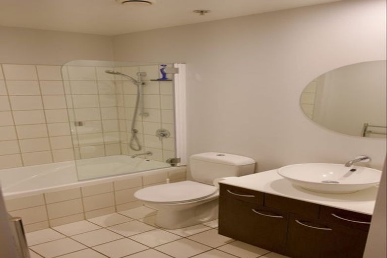 Photo of property in Latitude 41, 20/269 Wakefield Quay, Stepneyville, Nelson, 7010