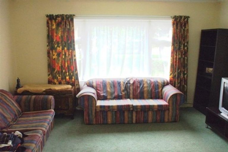 Photo of property in 28 Wainuiomata Road, Wainuiomata, Lower Hutt, 5014