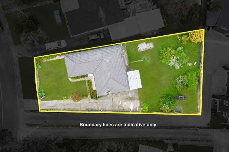 Photo of property in 30 Abbotleigh Avenue, Te Atatu Peninsula, Auckland, 0610