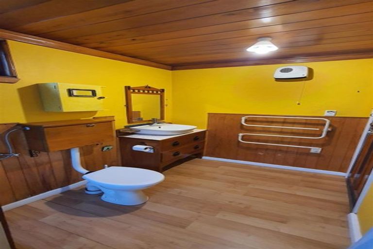 Photo of property in 30 Victoria Street, Parkside, Timaru, 7910