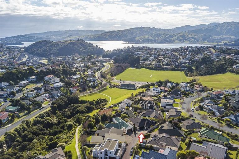 Photo of property in 10 Astronomer Place, Whitby, Porirua, 5024