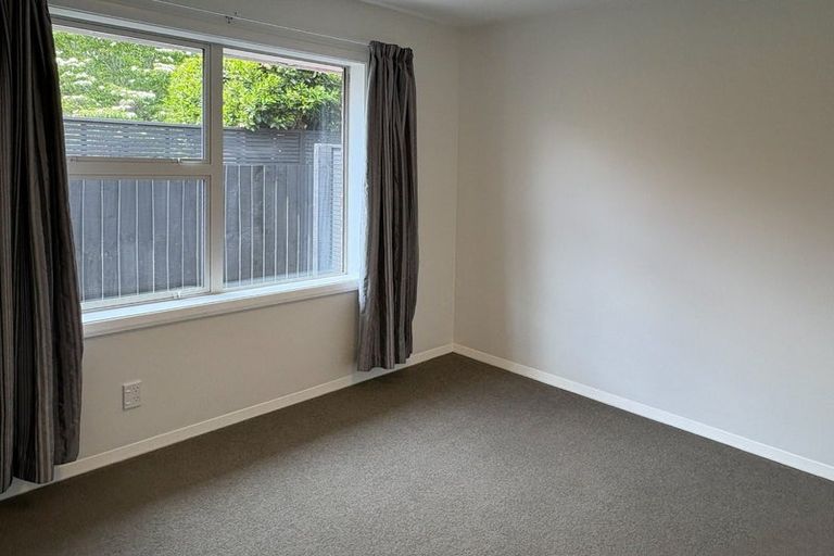 Photo of property in 4/28 Aikmans Road, Merivale, Christchurch, 8014