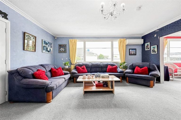 Photo of property in 34 Mortlake Street, Islington, Christchurch, 8042