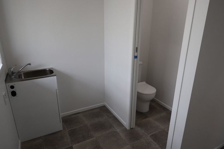 Photo of property in 419 Massey Road, Mangere East, Auckland, 2024