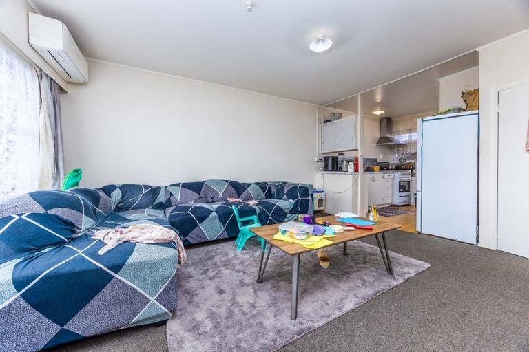 Photo of property in 28 Landscape Road, Papatoetoe, Auckland, 2025