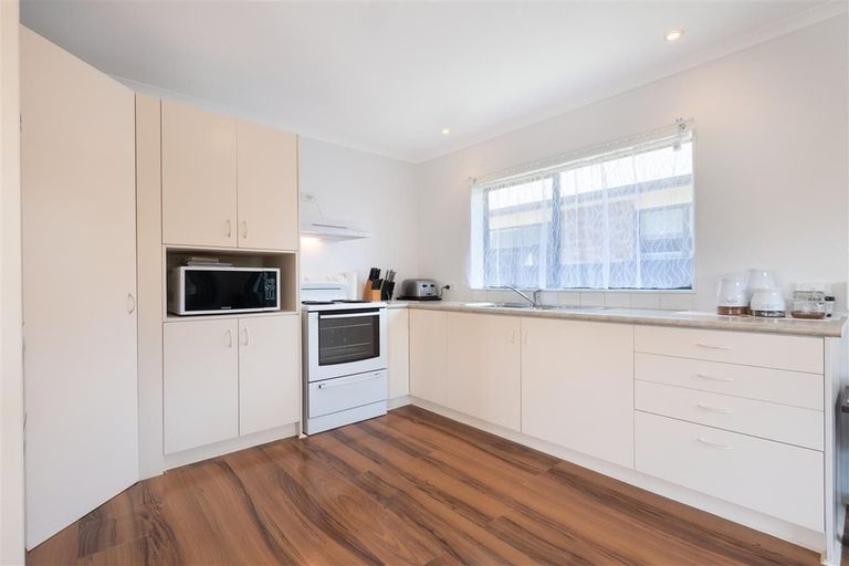 Photo of property in 1b Raymond Avenue, Te Puke, 3119