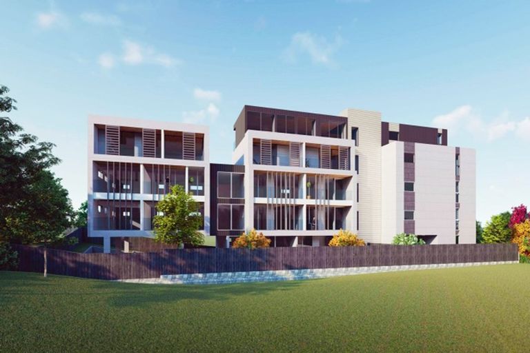 Photo of property in 18 Newington Road, Henderson, Auckland, 0612