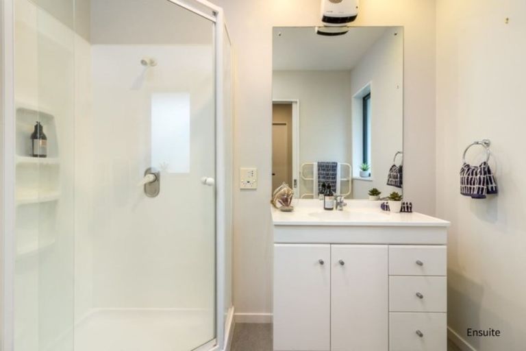 Photo of property in 21 Eastwood Rise, Waimairi Beach, Christchurch, 8083