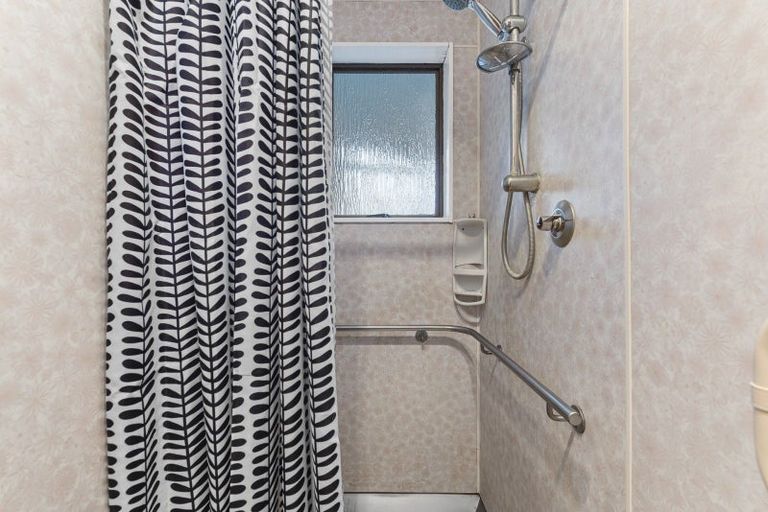 Photo of property in 7 Hickford Place, Okato, 4335