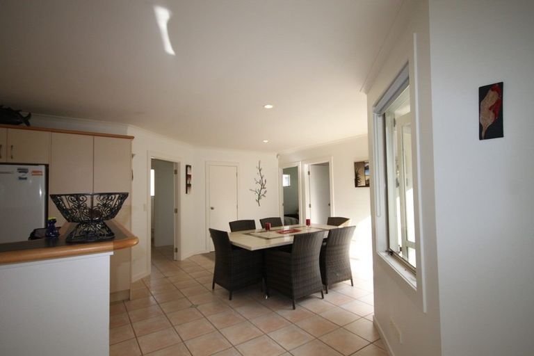 Photo of property in 9 Winderton Way, Pauanui, Hikuai, 3579
