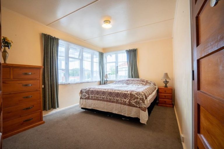 Photo of property in 25 Andrew Avenue, Roslyn, Palmerston North, 4414