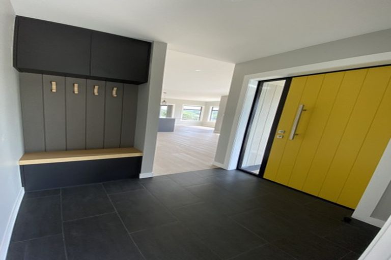 Photo of property in 36 Koheroa Road, Mercer, 2474