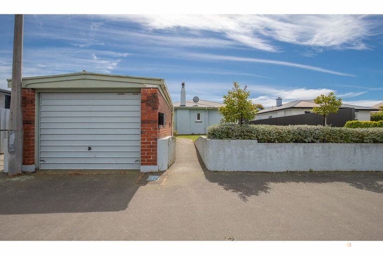 Photo of property in 19 Raymond Street, West End, Timaru, 7910