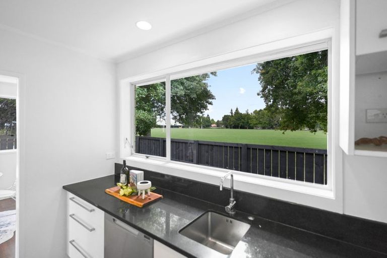 Photo of property in 10a Ensign Place, Flagstaff, Hamilton, 3210