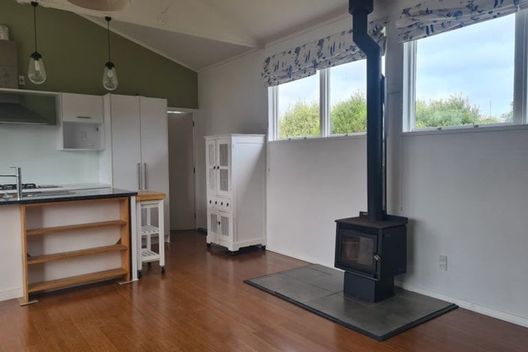 Photo of property in 25a Kent Street, Carterton, 5713