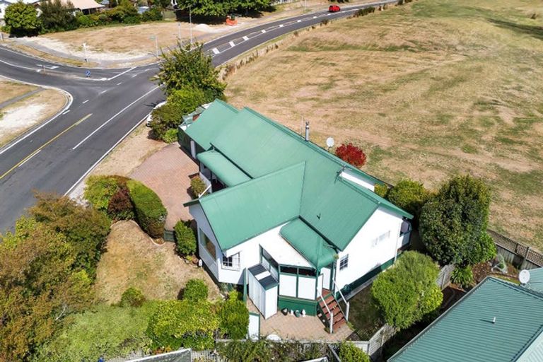 Photo of property in 63 Kiddle Drive, Hilltop, Taupo, 3330
