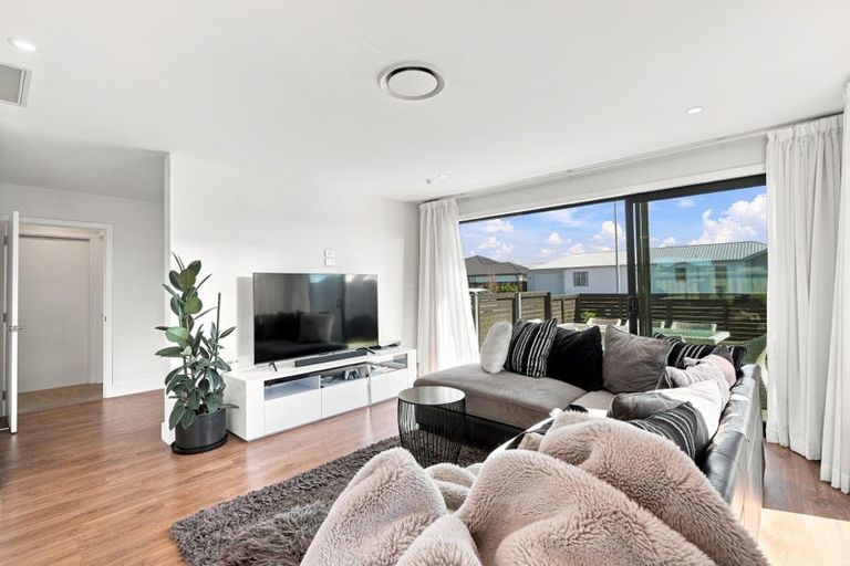 Photo of property in 46 Blakes Road, Belfast, Christchurch, 8051