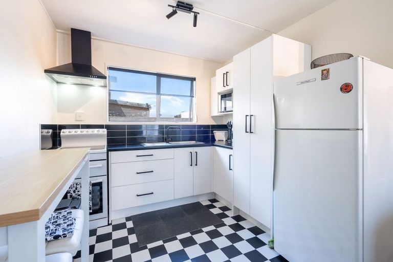 Photo of property in 11b Richmond Street, Forbury, Dunedin, 9012