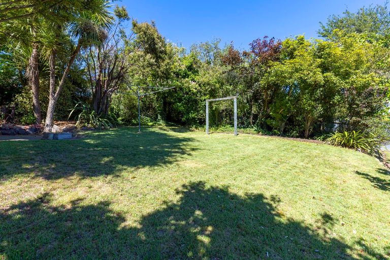 Photo of property in 44 Douglas Street, Highfield, Timaru, 7910