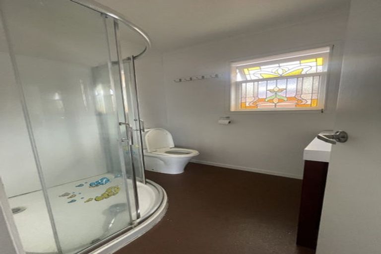 Photo of property in 1/213 Sunnynook Road, Wairau Valley, Auckland, 0627